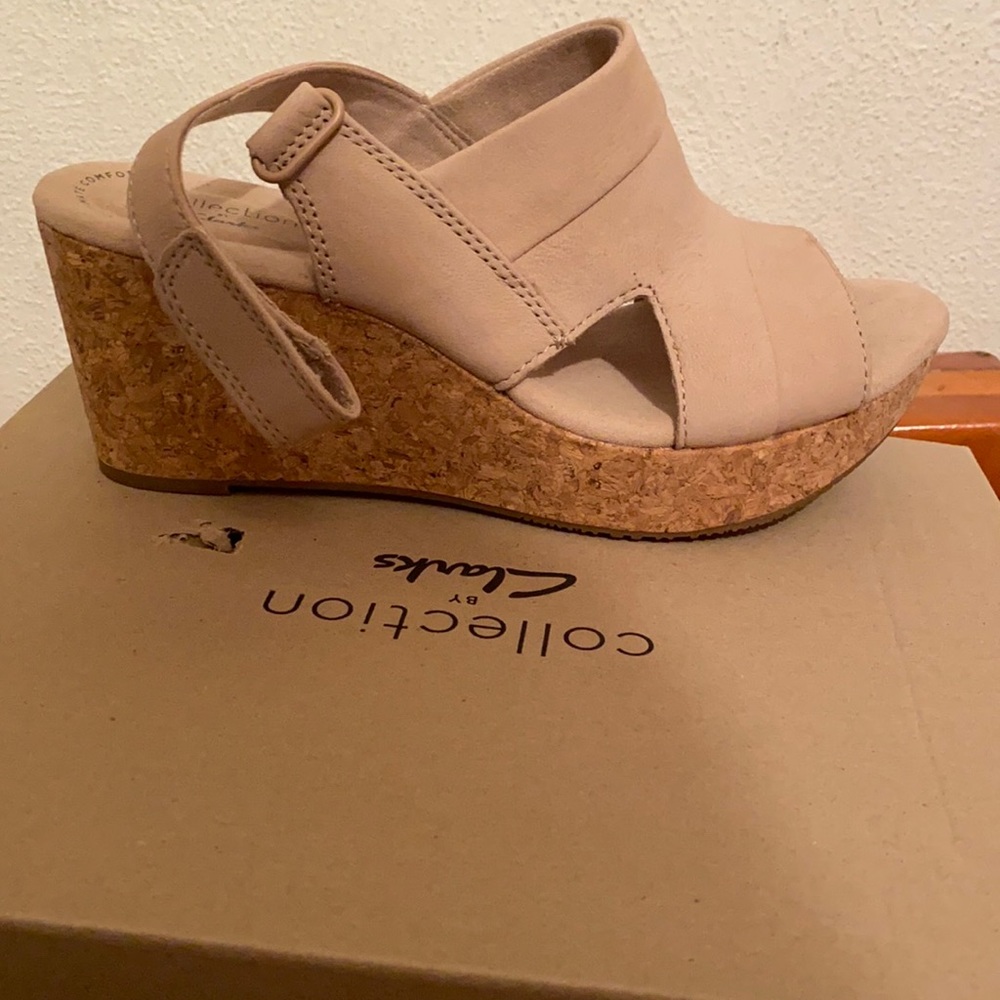 Annabel Beige Wedges
